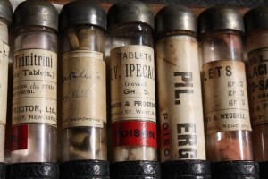 Assorted early 20th c medications and poisons